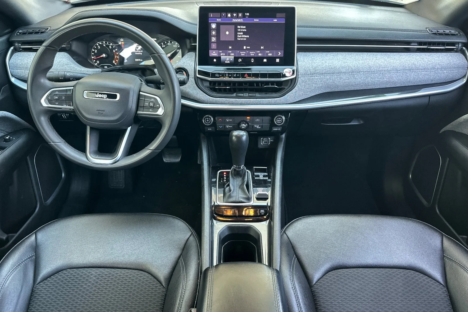 Used 2024 Gray Jeep Latitude image 13