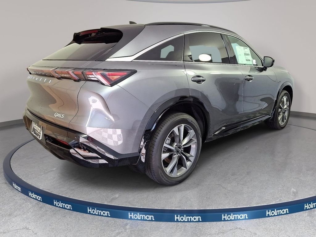 New 2027 GRAPHITE SHADOW INFINITI Luxe AWD image 4