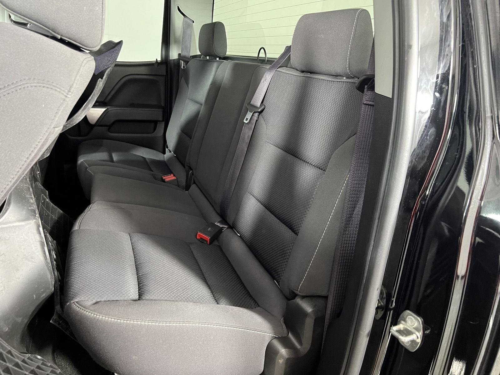 Used 2017 BLACK Chevrolet LT image 4