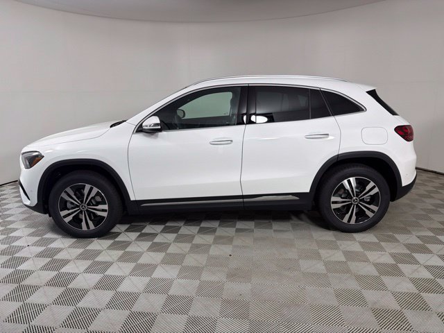 New 2026 Polar White Mercedes-Benz GLA 250 image 19