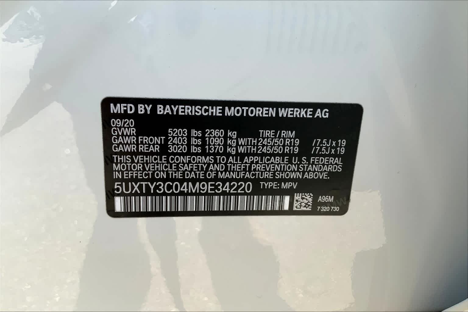 Used 2021 Mineral White Metallic BMW sDrive30i image 18