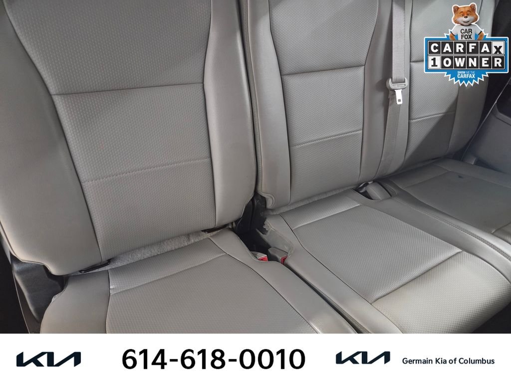 Used 2018 White Ford XL image 19