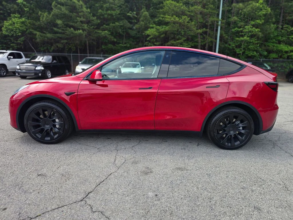 Used 2021 Red Tesla Long Range image 4