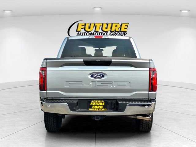 Used 2025 Silver Ford XLT image 5