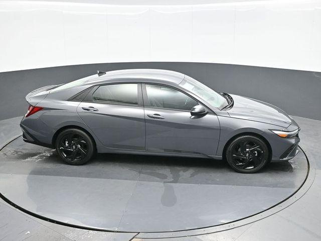 New 2026 Gray Hyundai SEL Sport image 16