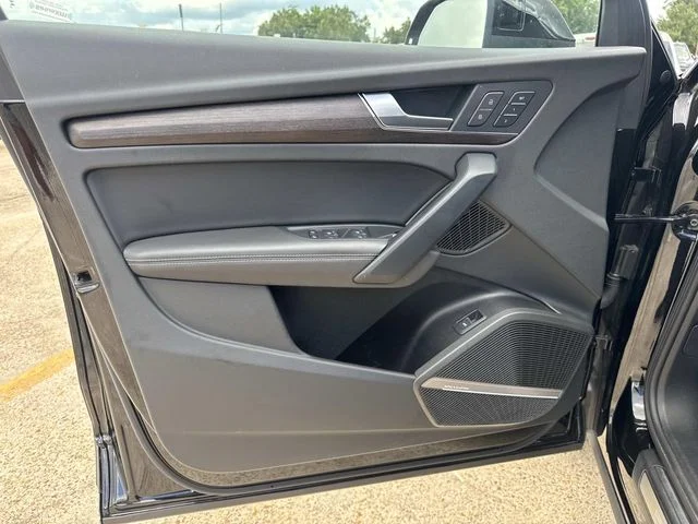 Used 2023 Black Audi 40 Premium Plus image 31