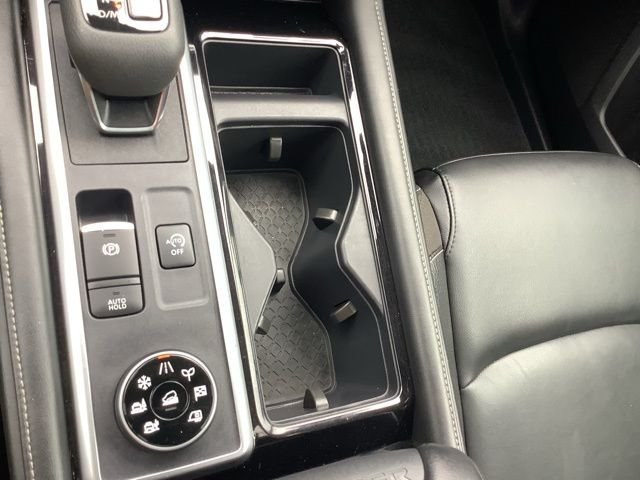 2024 Nissan Pathfinder SL - Photo 37
