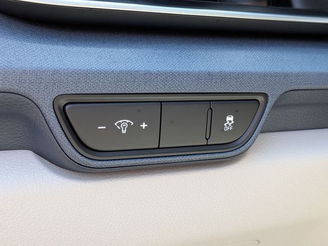 Certified Used 2025 White Kia EX image 17