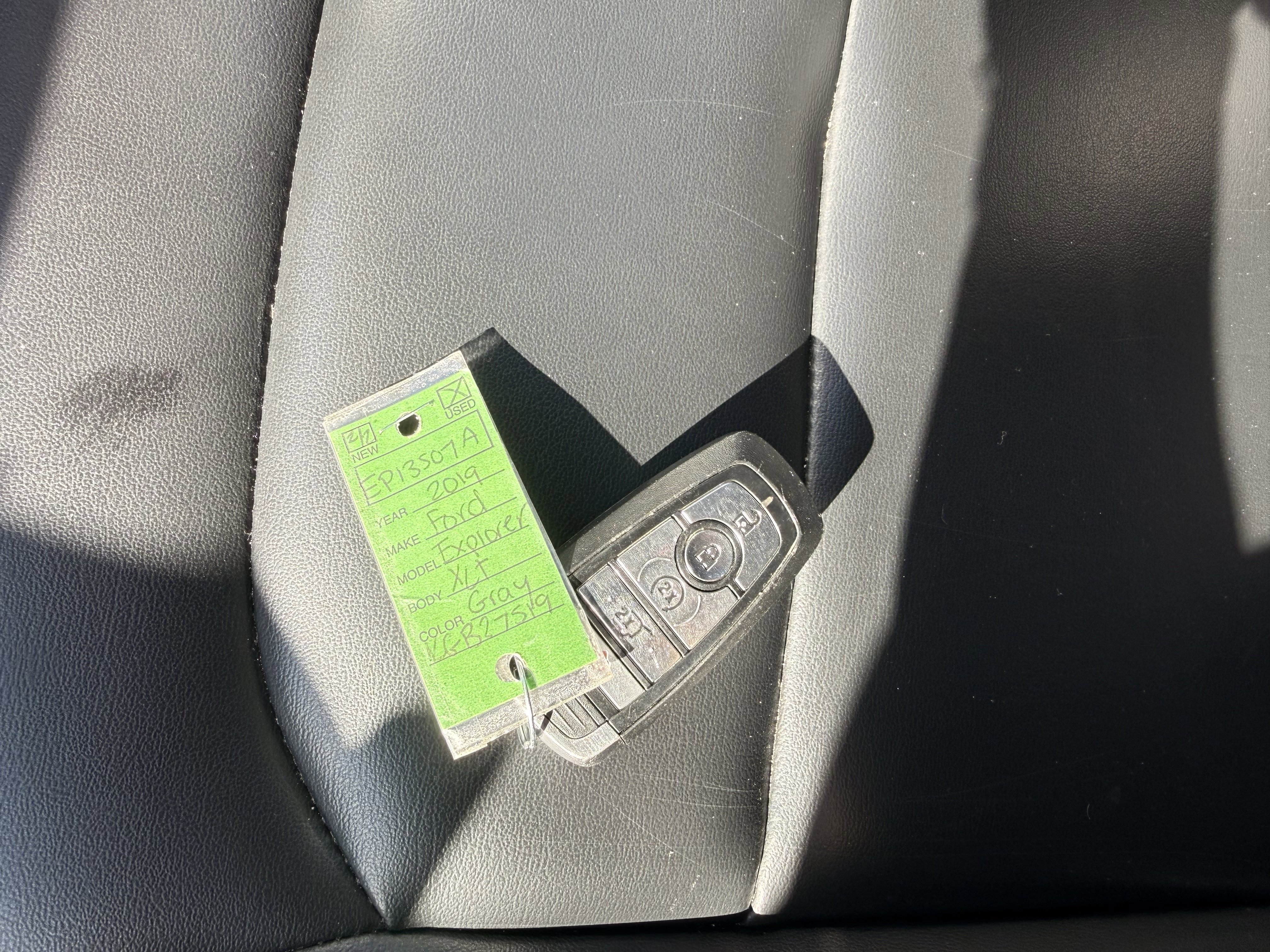 Used 2019 Magnetic Ford XLT image 27