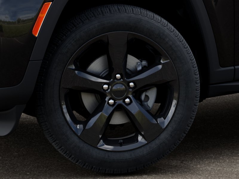 New 2026 Diamond Black Crystal Pearlcoat Jeep Limited image 34