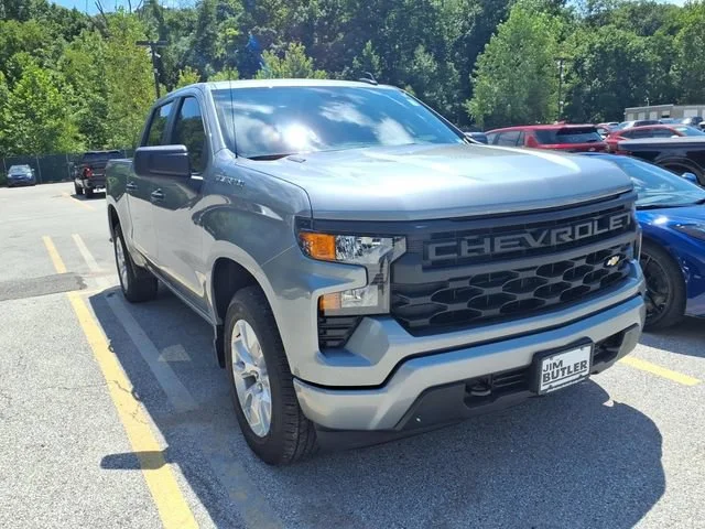 Used 2025 Sterling Gray Metallic Chevrolet Custom image 5