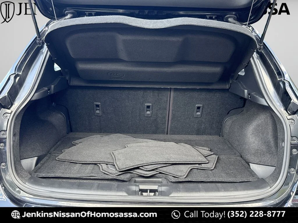 Used 2022 Black Nissan SV image 21