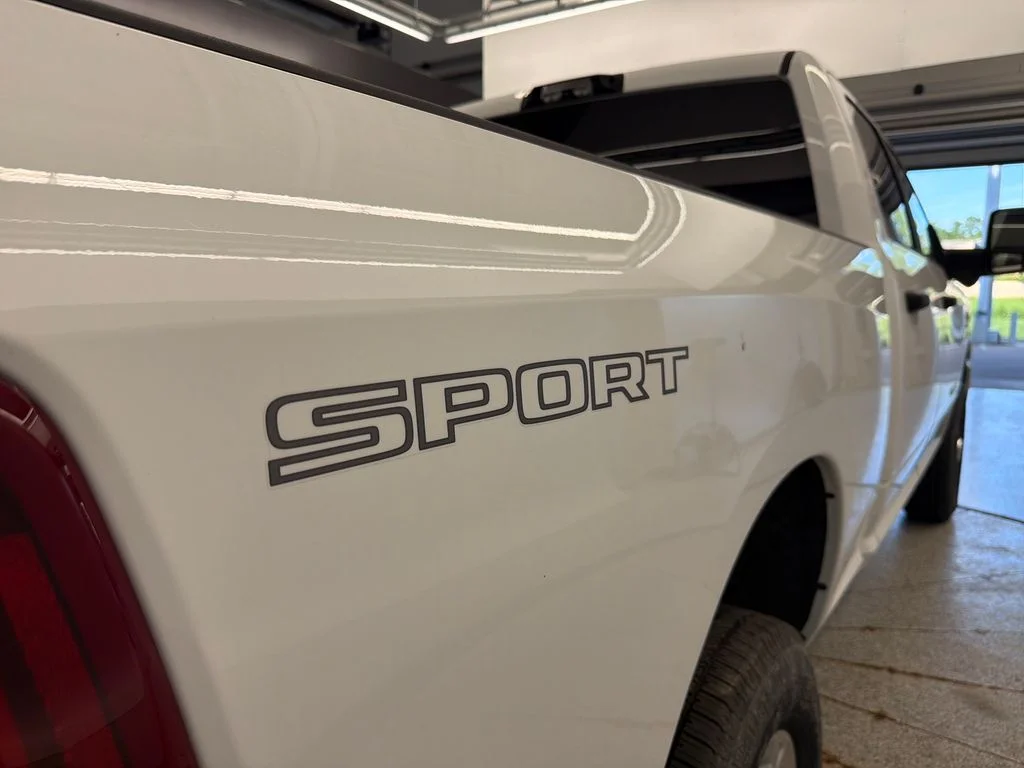 New 2026 Bright White Clear-Coat Exterior Paint Ram Big Horn image 10