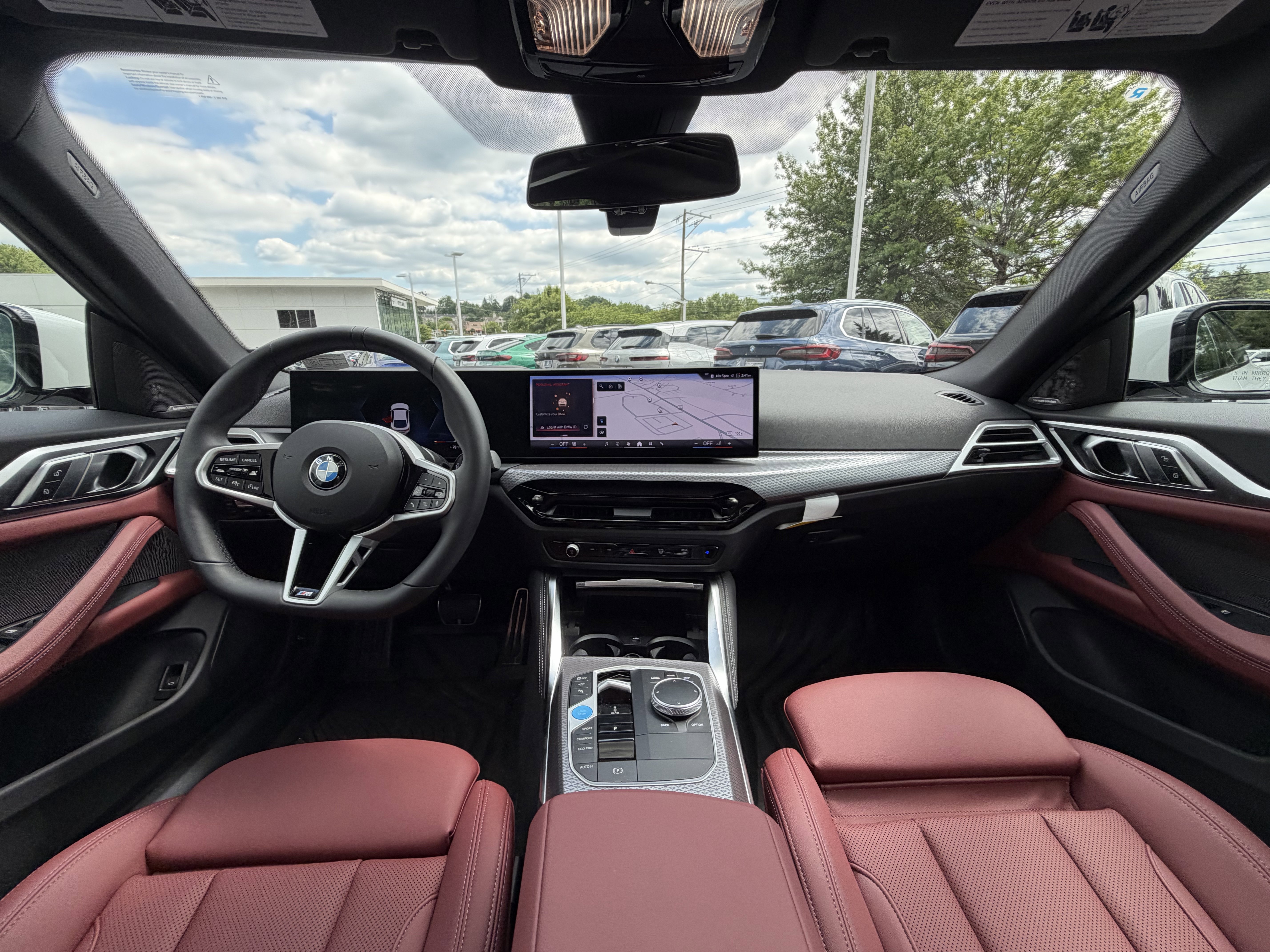 Used 2026 Mineral White Metallic BMW xDrive40 image 18