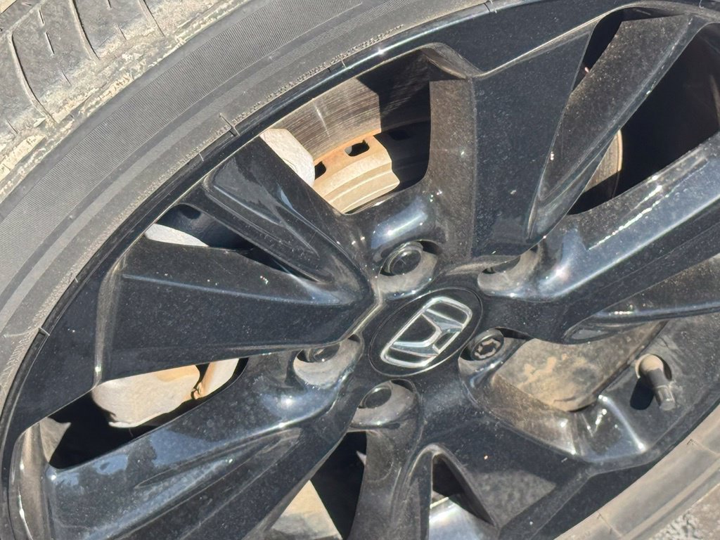 Used 2023  Honda Sport image 6