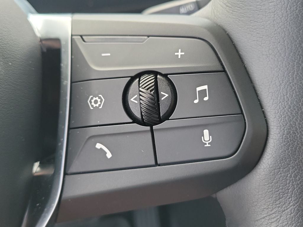 Used 2026 Jet Black BMW xDrive28i image 14
