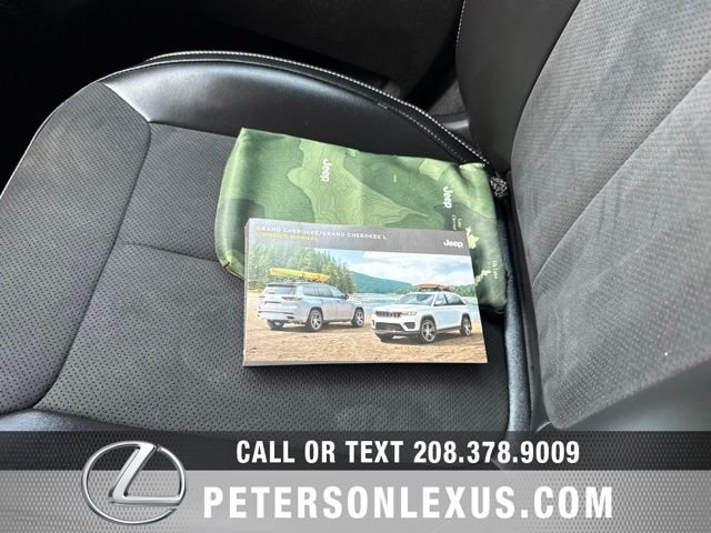 Used 2024 Gray Jeep Altitude X image 27