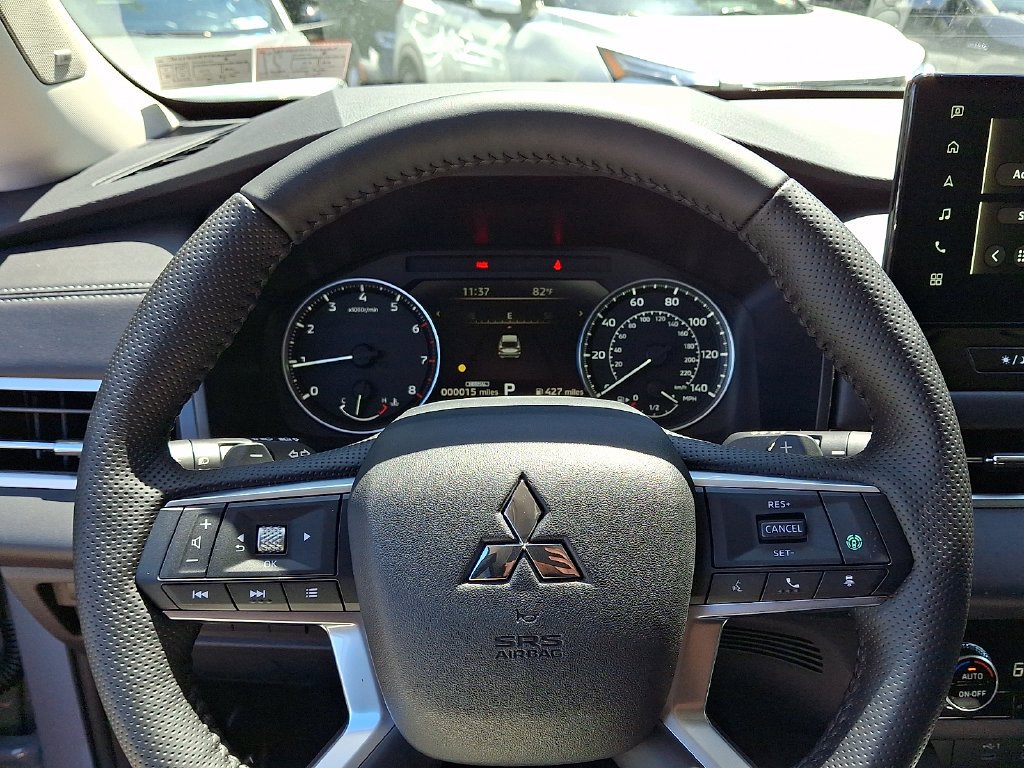 2026 Mitsubishi Outlander SE - Photo 11