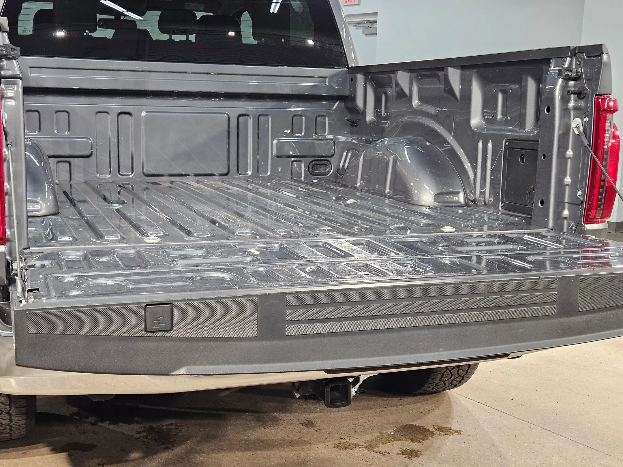 2024 Ford F-150 XLT - Photo 18