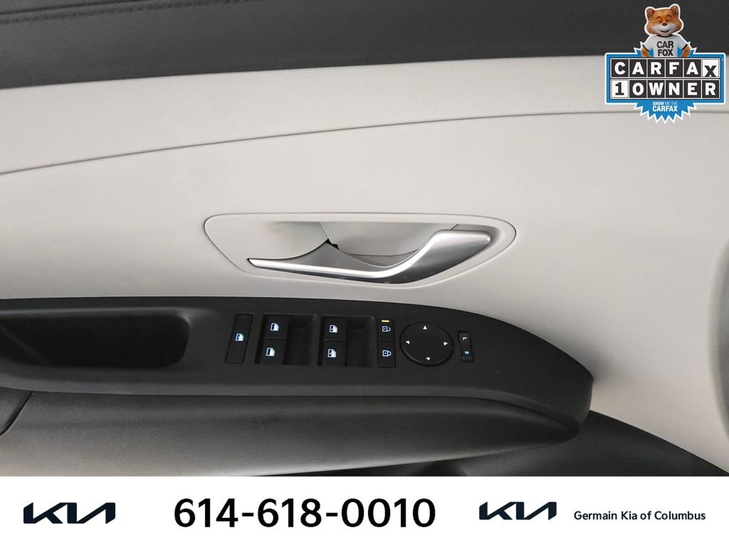 Used 2025 Black Hyundai SEL image 26
