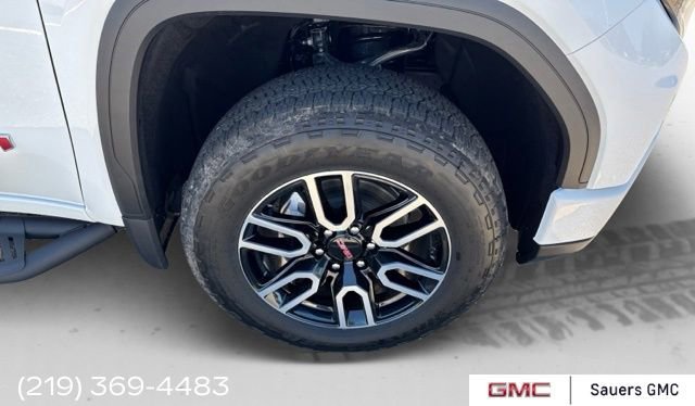 New 2026 Summit White GMC AT4 image 22