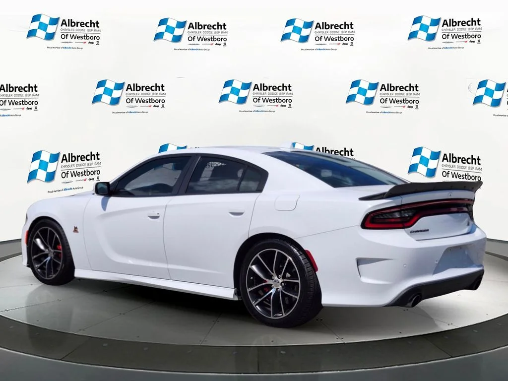 Used 2015 White Dodge R/T Scat Pack image 3