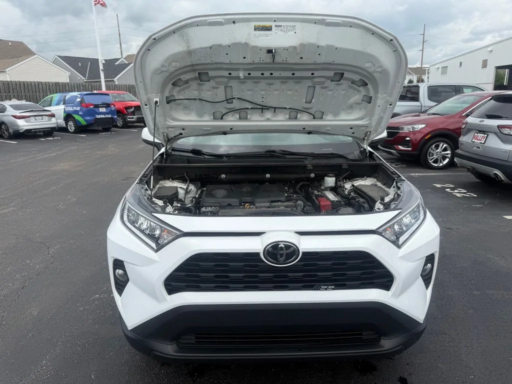Used 2019 White Toyota XLE image 52