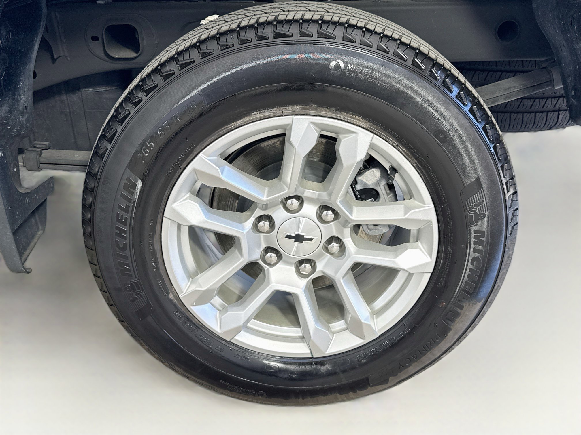 Used 2023 Black Chevrolet RST image 32