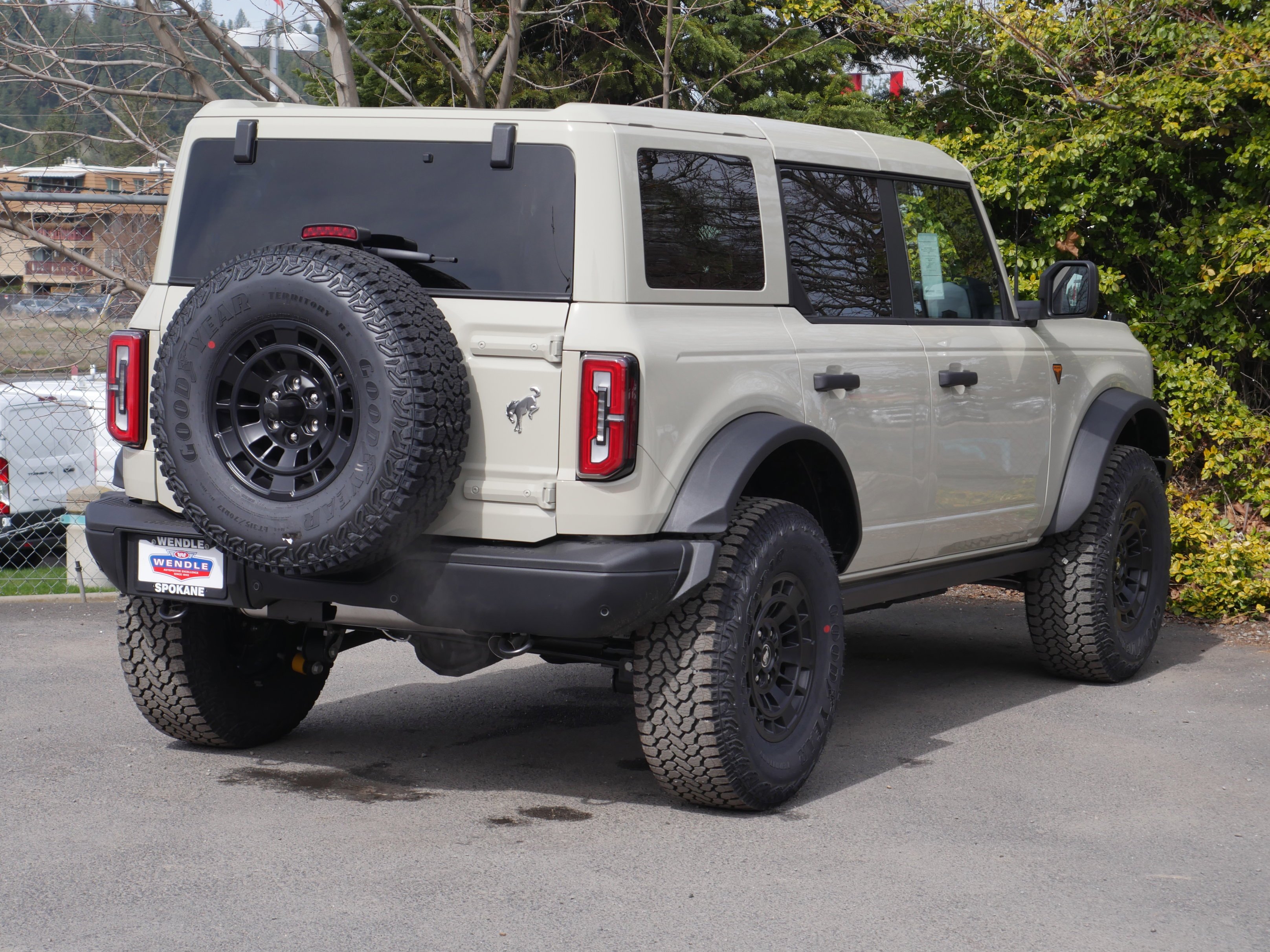 New 2026 DESERT SAND Ford Badlands image 27