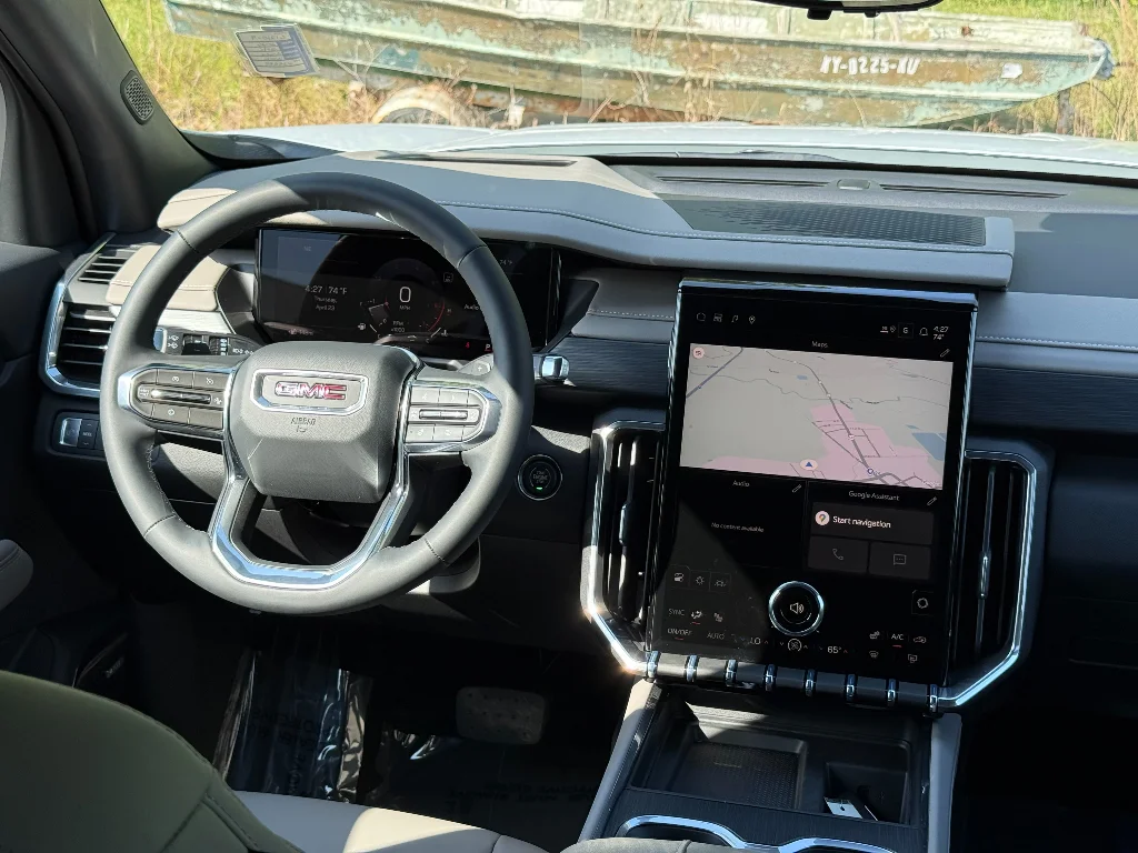 2026 GMC Acadia Elevation - Photo 17