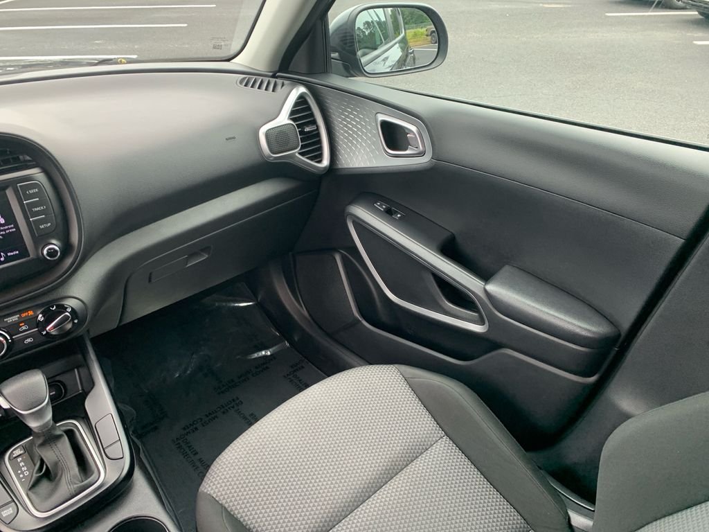 Used 2024 Gray Kia LX image 27