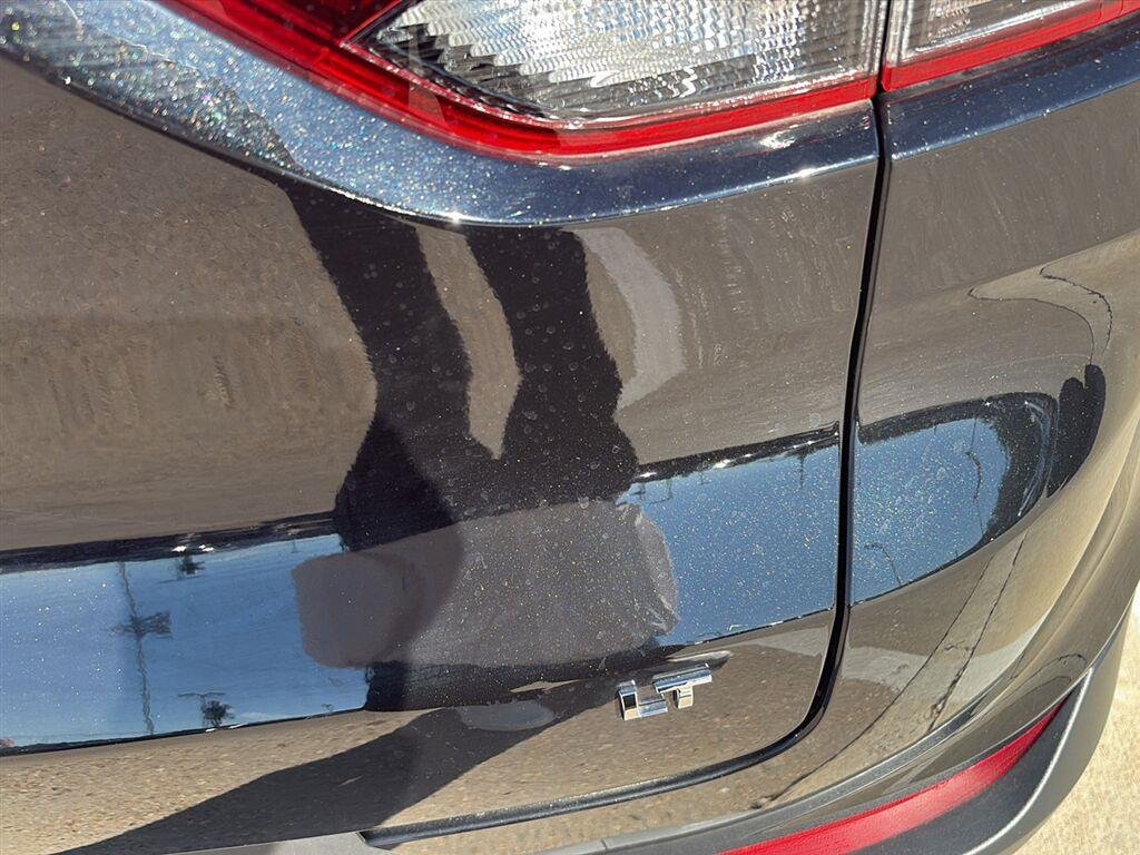 Used 2025 Mosaic Black Metallic Chevrolet LT image 3
