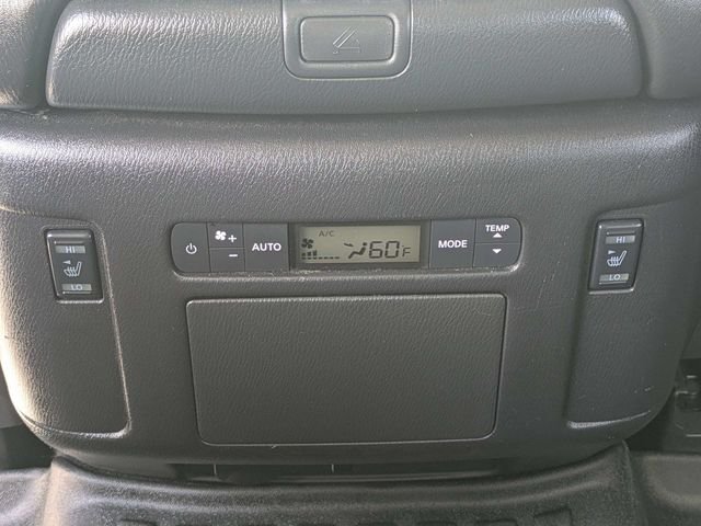 Used 2023 Black Nissan Platinum image 16