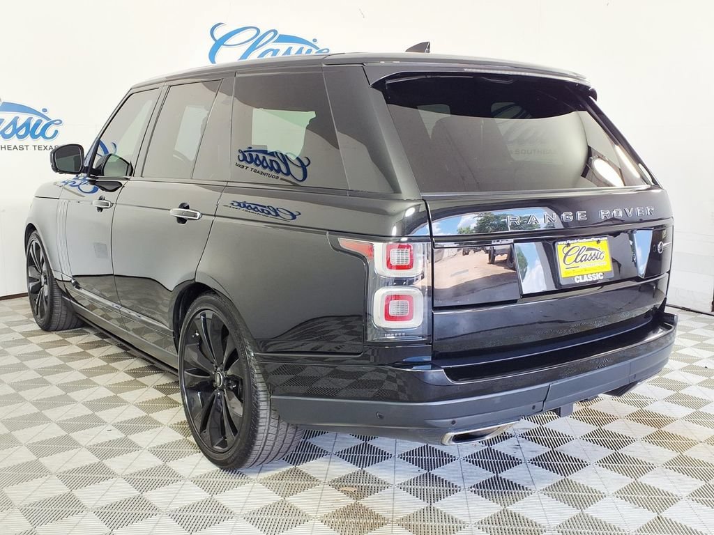 Used 2021 Black Land Rover SV Autobiography Dynamic image 2