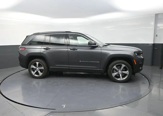 Used 2022 Gray Jeep 4xe image 11