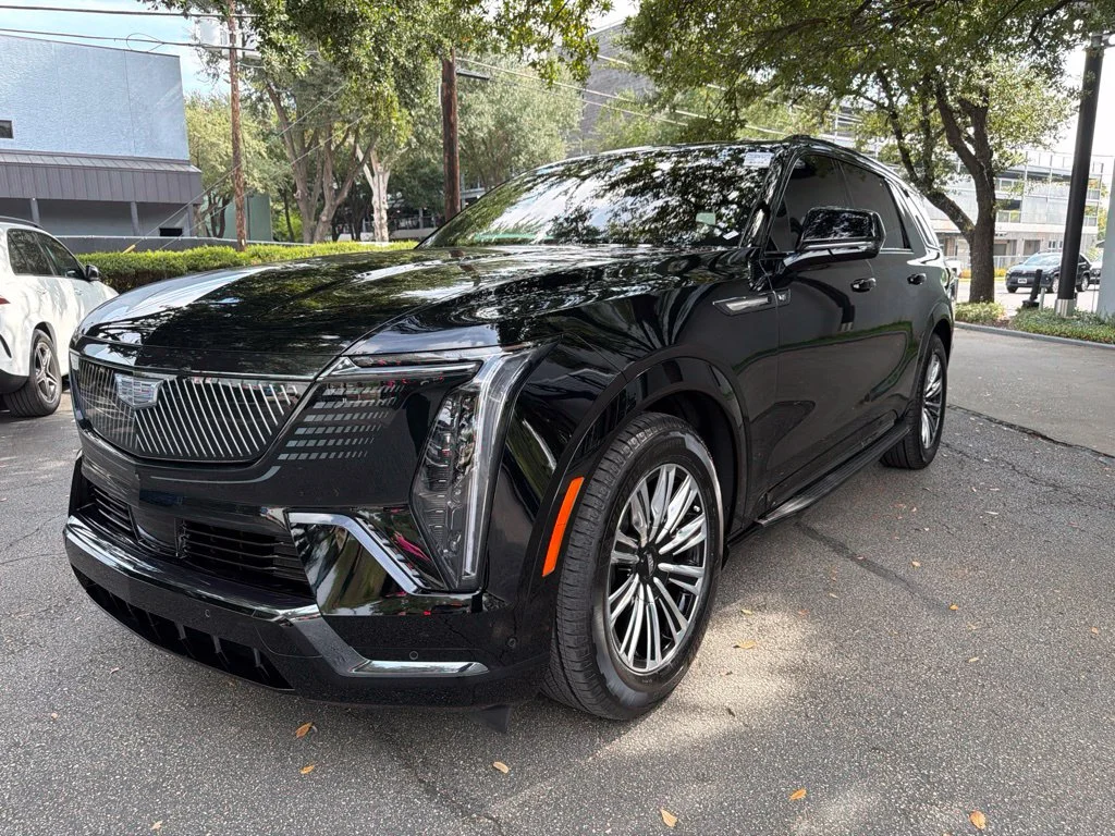 Used 2026 Black Cadillac Sport image 3