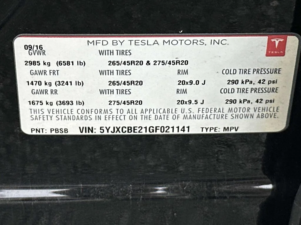 Used 2016 Black Tesla 60D image 30
