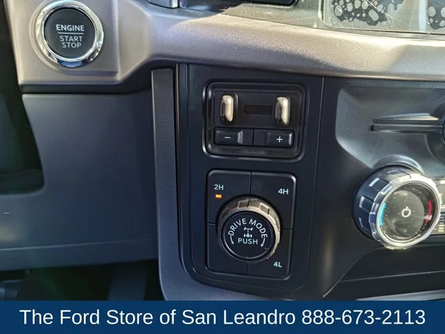 Used 2025 Oxford White Ford XLT image 22