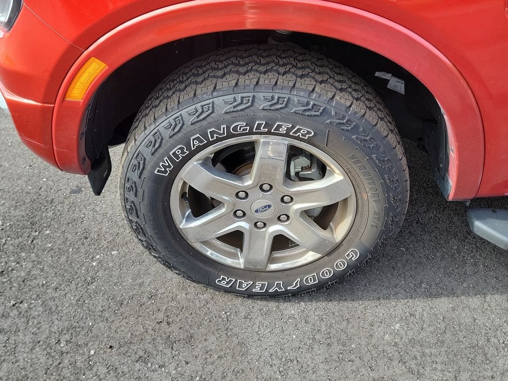 Used 2024 Red Ford XLT image 36