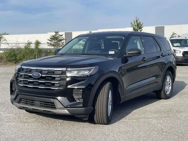 New 2026 Black Ford Active image 5