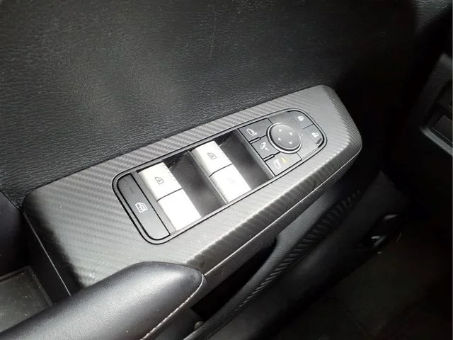 Used 2024 Black Mitsubishi SE image 29