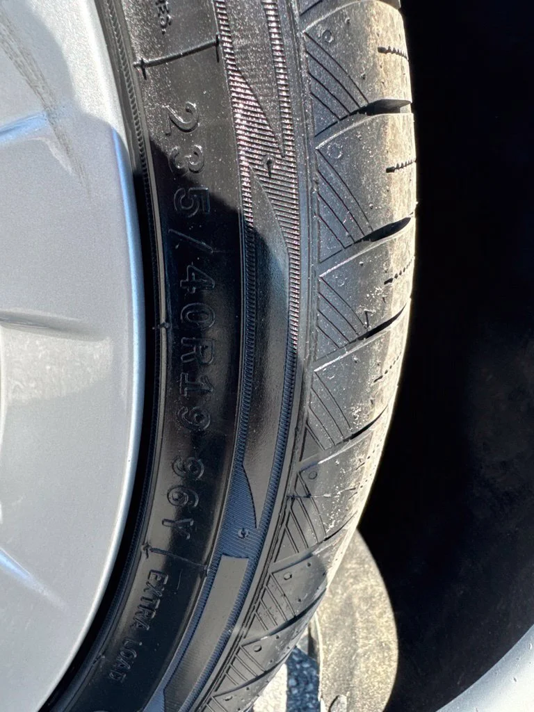 Used 2023 White Tesla Base image 35