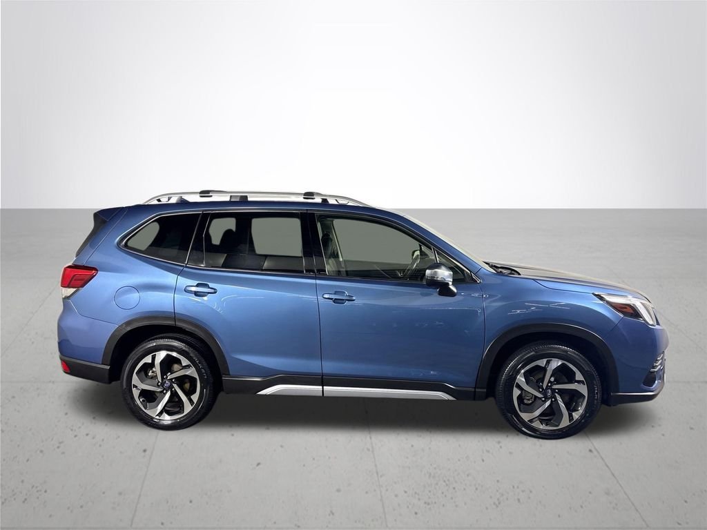 Used 2023 Horizon Blue Subaru Touring image 5