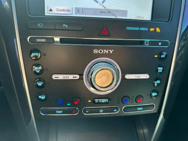 Used 2017 Gray Ford Sport image 17