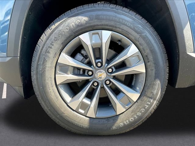 2027 Chevrolet Equinox LT - Photo 15