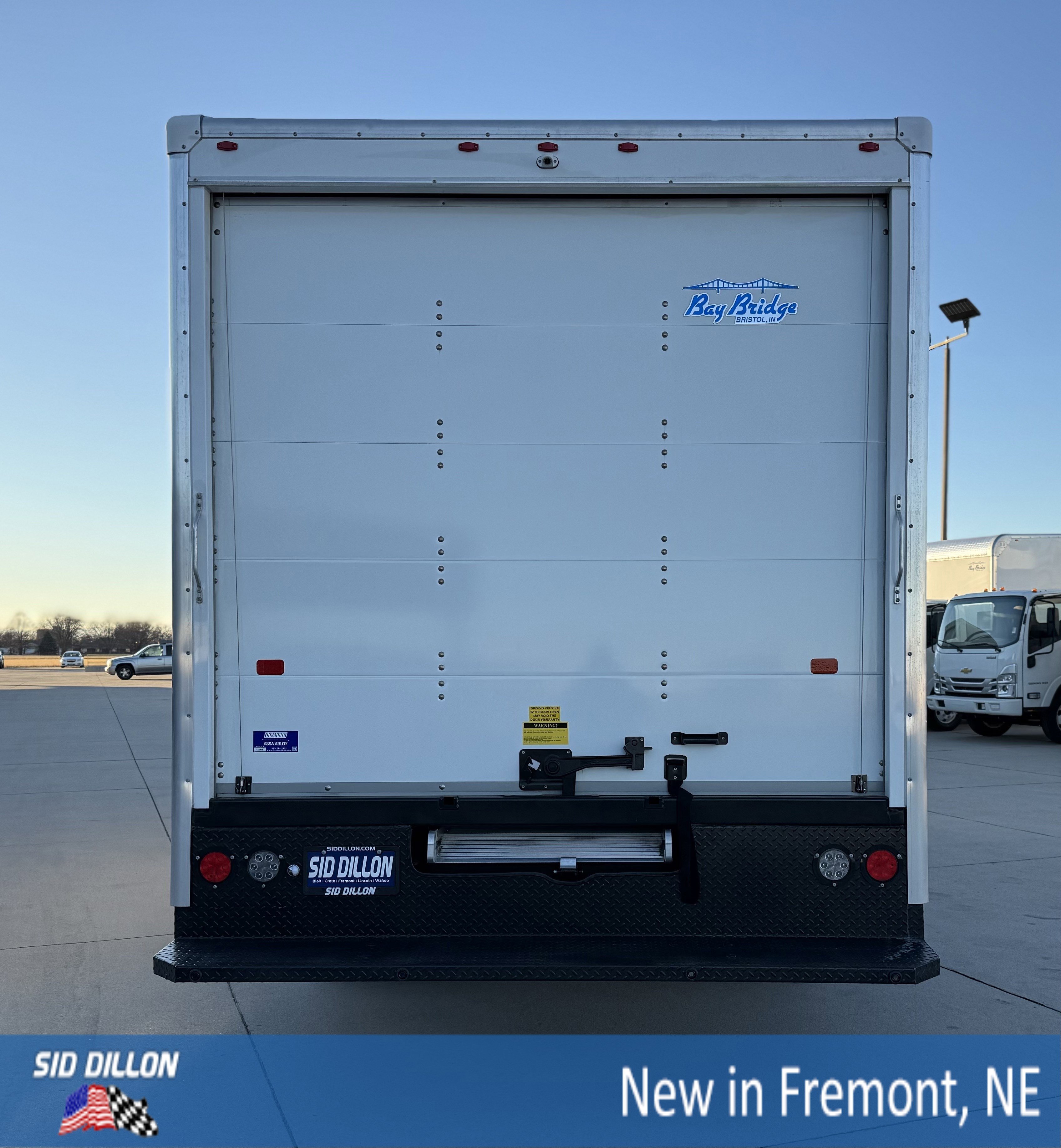 New 2025 Summit White Chevrolet Work Van image 12