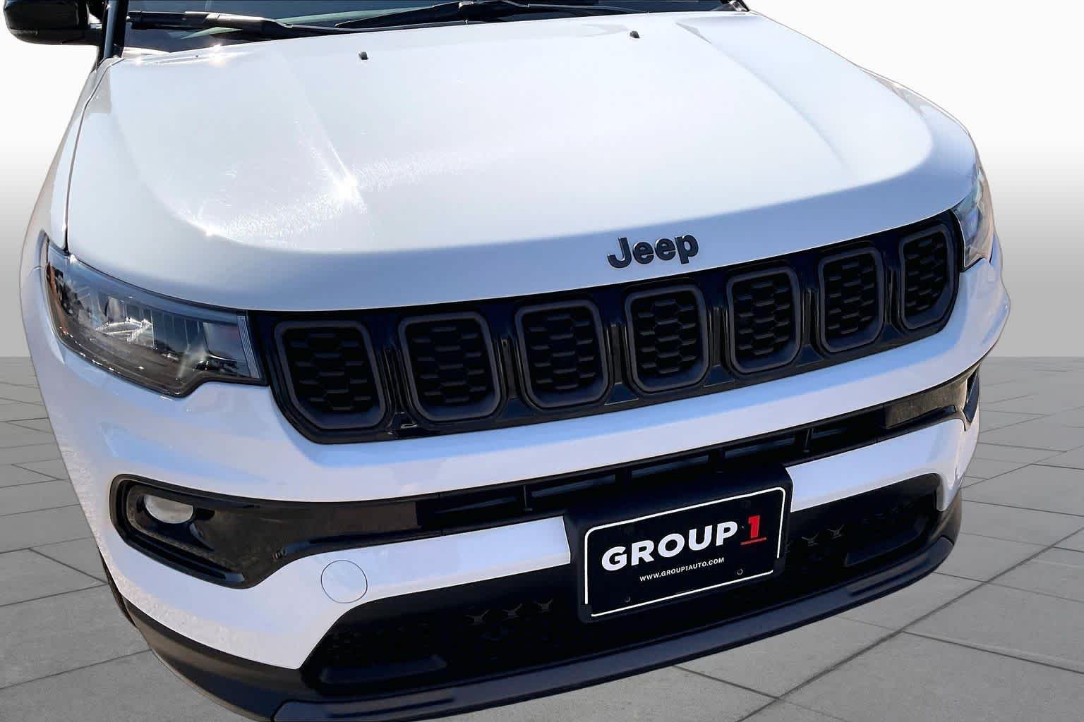 Used 2026 Bright White Clearcoat Jeep Limited Altitude image 28