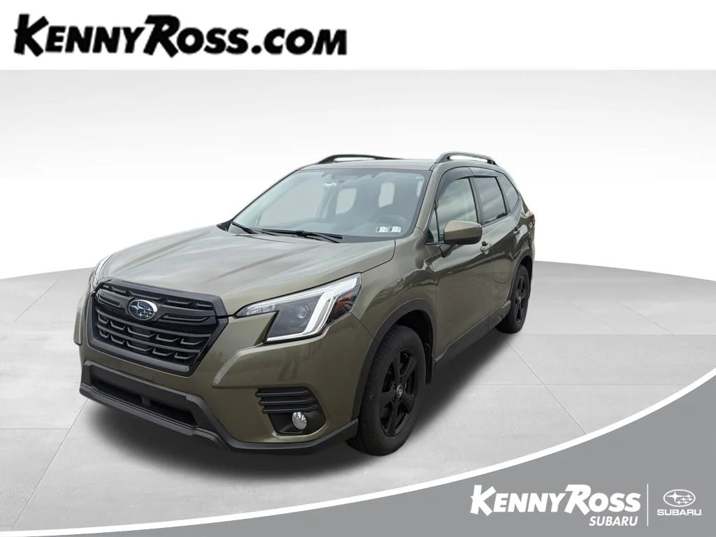 2023 Subaru Forester Premium's photo