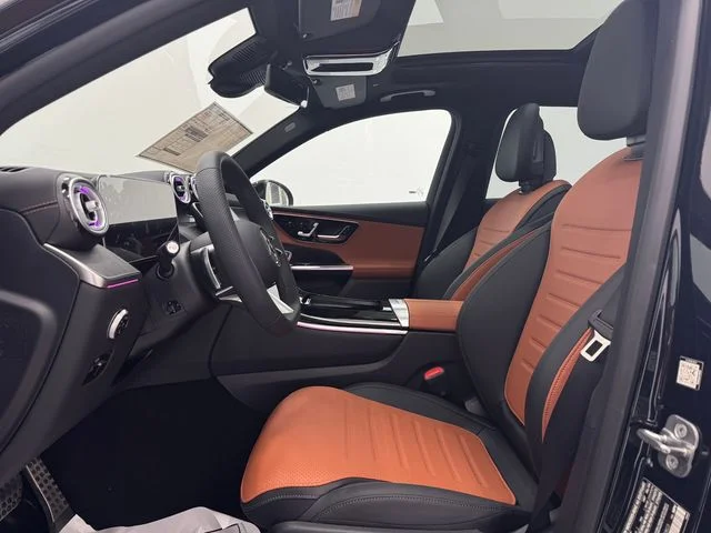 New 2027 Black Mercedes-Benz GLC 300 image 18
