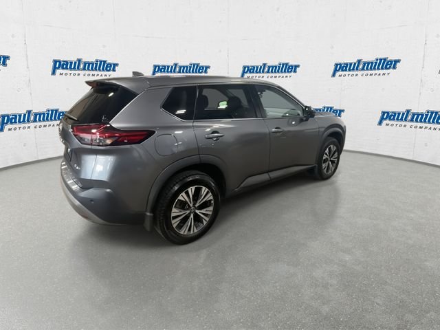 Certified Used 2021 Gun Metallic Nissan SV image 11